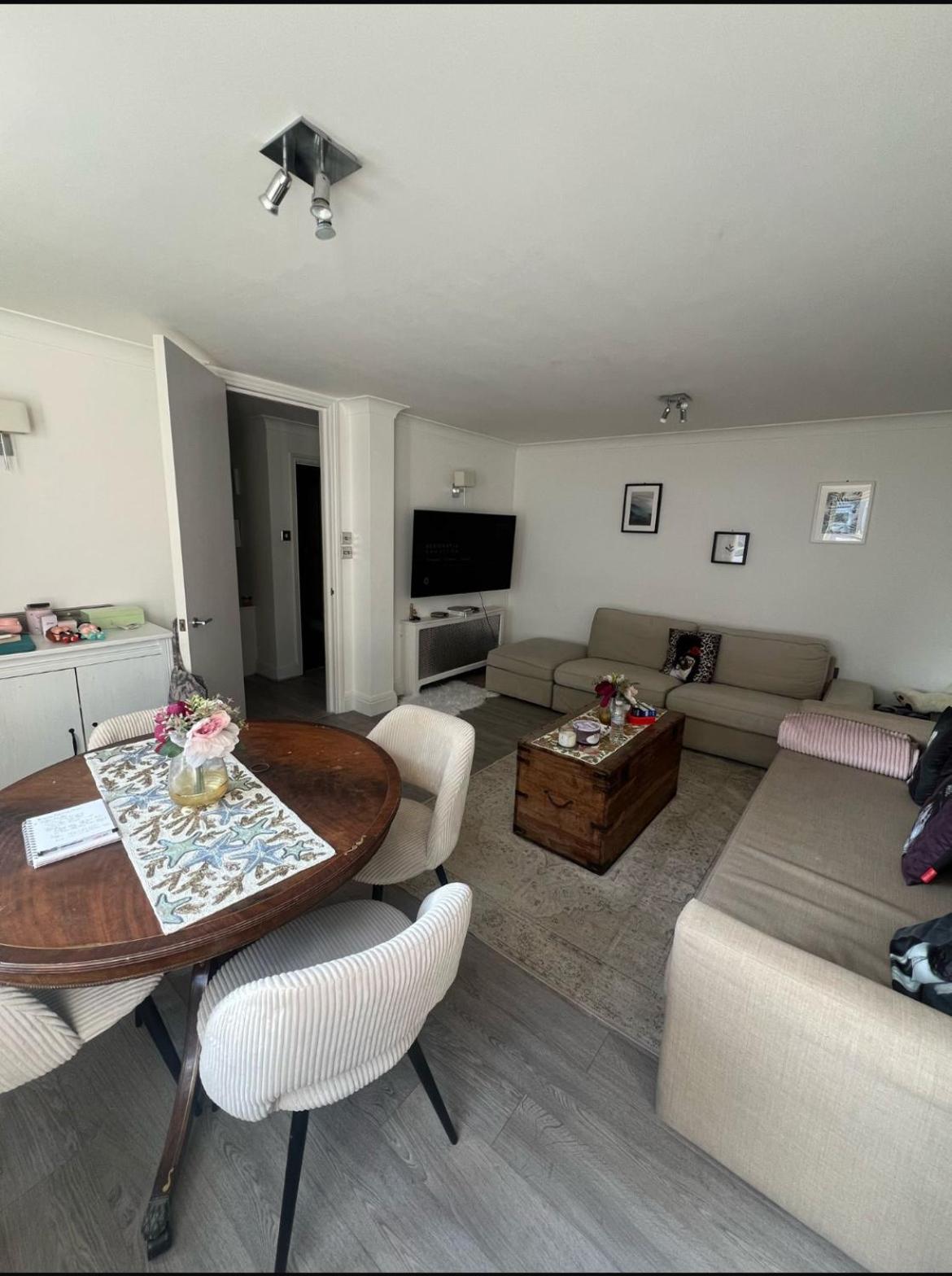 Two Bedroom In Khnightsbridge *